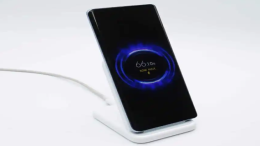 小米30W 立式无线充电器发热现象解析