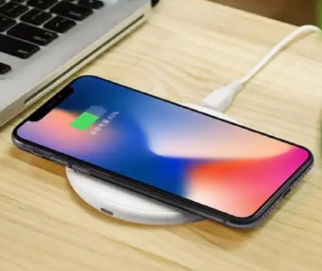 iphone无线充电发烫正常吗