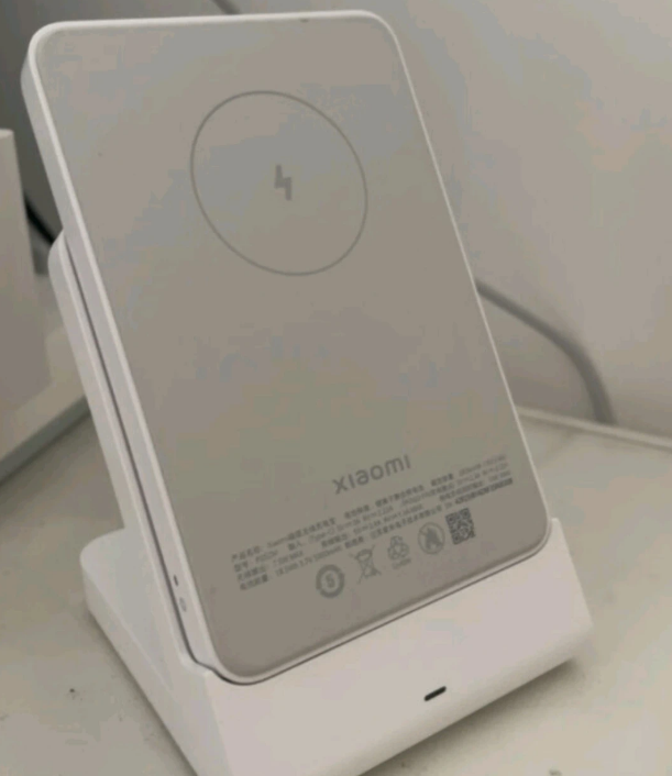 小米无线充电发热很大