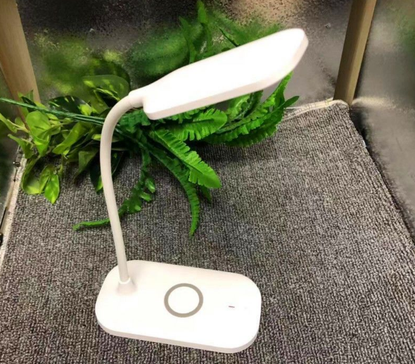 华为商城送的无线充电台灯