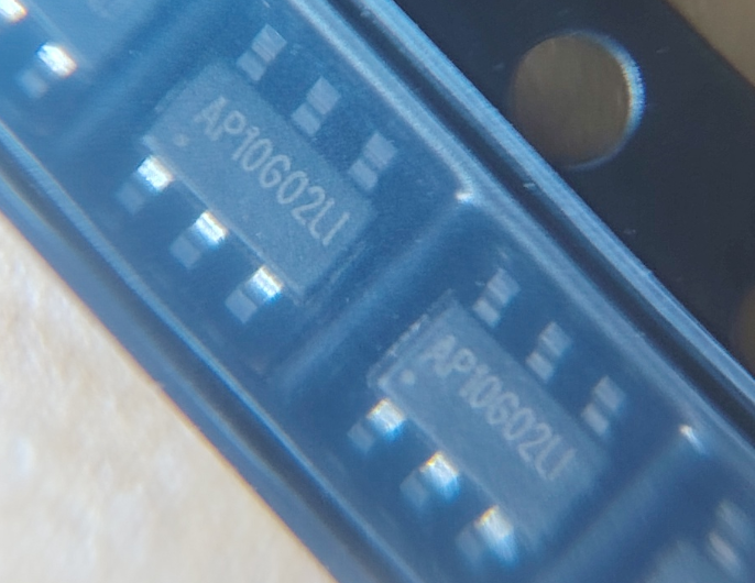 永源微AP10G02LI无线充发射端mos